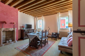 Wondrous Palazzetto 1619 in Magical Burano Island Burano